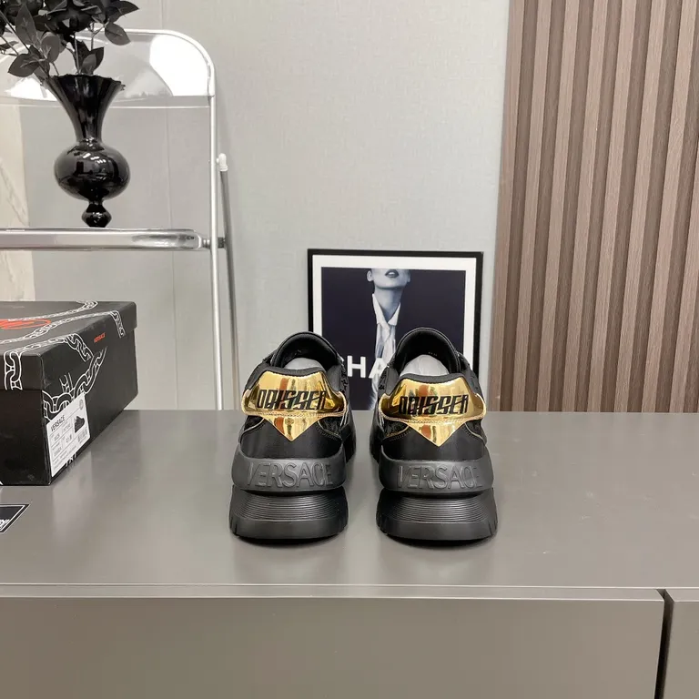 Versace Shoe 